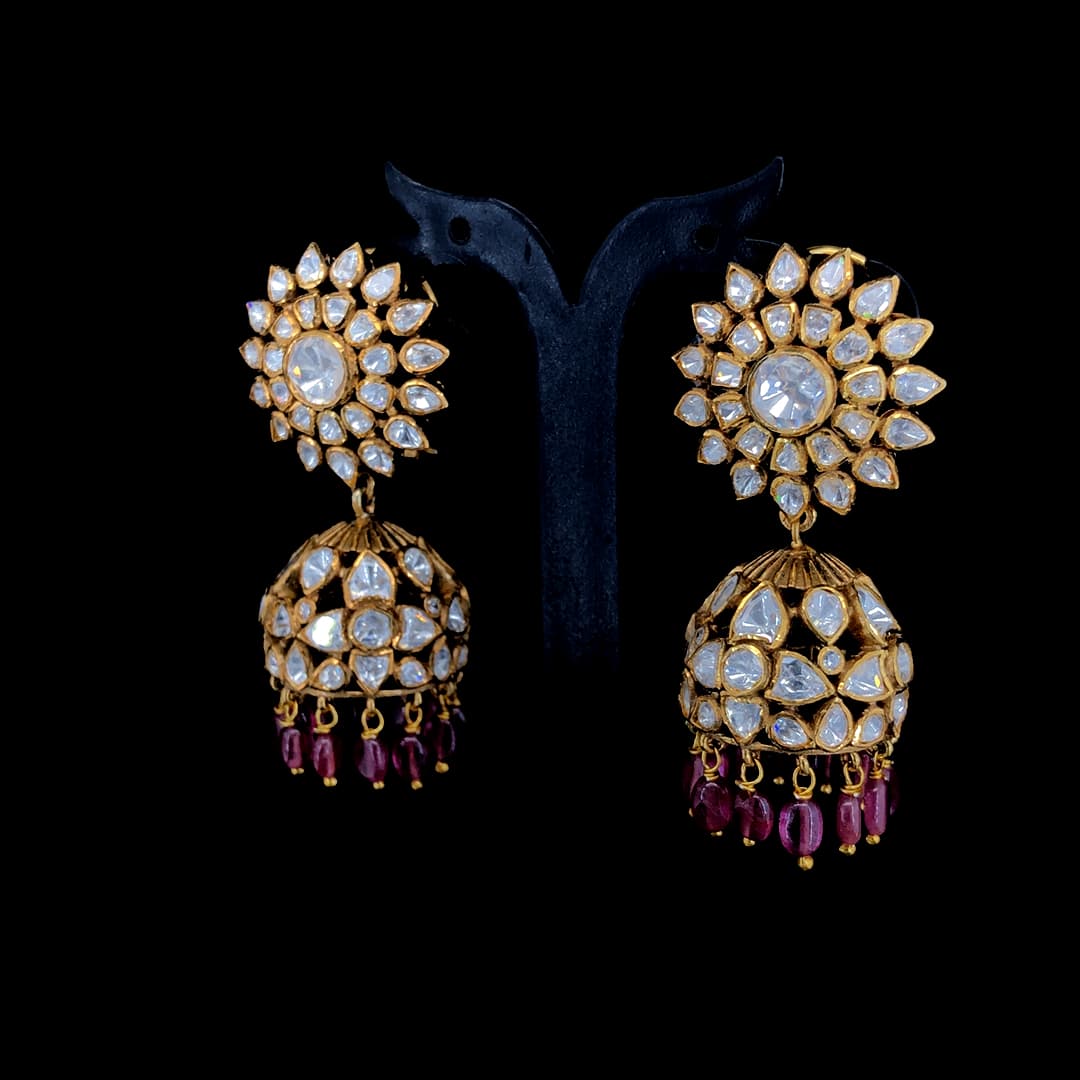 Earrings — 18 styles